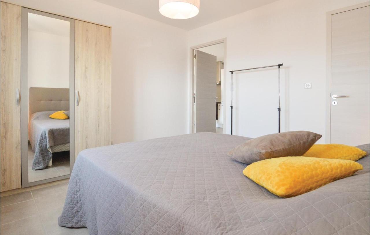 Stunning Apartment In Ajaccio With Wifi Eksteriør billede